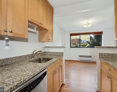 2725 39th St Nw #201 - Photo Thumbnail 22