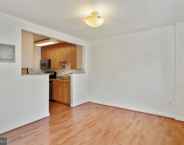 2725 39th St Nw #201 - Photo Thumbnail 16