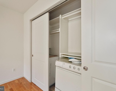 2725 39th St Nw #201 - Photo Thumbnail 28