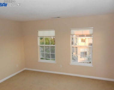 5981 Tan Oak Dr - Photo Thumbnail 25