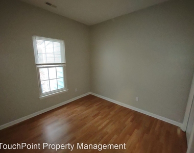 4702 Topsail Ct. - Photo Thumbnail 13