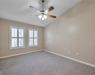 2904 R Bear Oak Drive - Photo Thumbnail 22