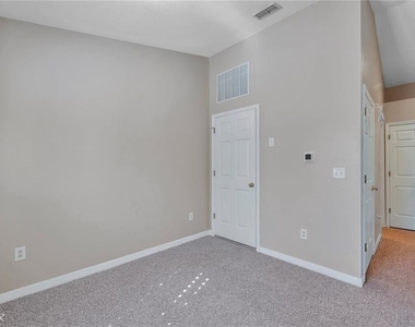 2904 R Bear Oak Drive - Photo Thumbnail 9