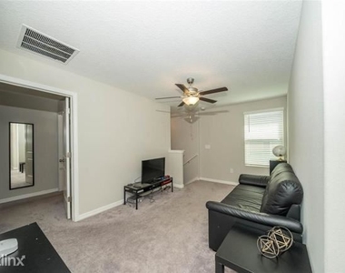 10209 R White Linen Ave - Photo Thumbnail 16