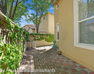 5281 Arrezzo Street - Photo Thumbnail 23