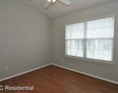 1900 Scofield Ridge Pkwy #5103 - Photo Thumbnail 10