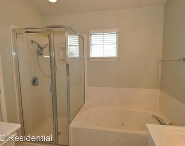 1900 Scofield Ridge Pkwy #5103 - Photo Thumbnail 13