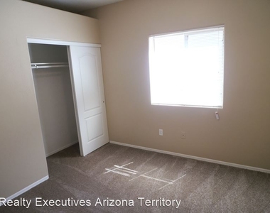 473 E Cactus Mountain Dr - Photo Thumbnail 12