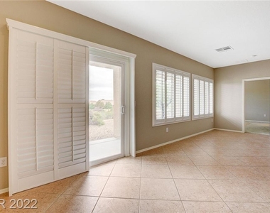 3321 Kingbird Drive - Photo Thumbnail 24