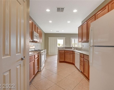 3321 Kingbird Drive - Photo Thumbnail 32