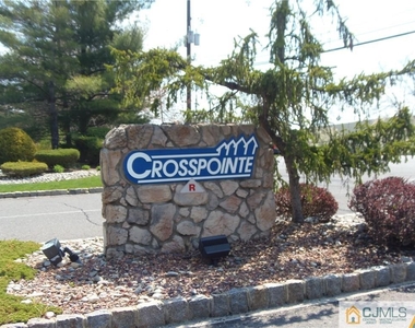 71 Crosspointe Drive - Photo Thumbnail 0