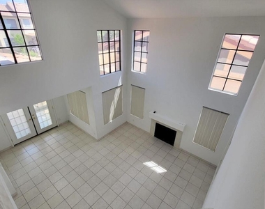 4836 W Del Rio Street - Photo Thumbnail 3