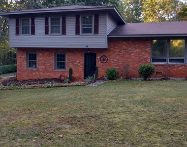 1064 Brookhaven Drive - Photo Thumbnail 0