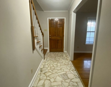 5838 Baird Dr - Photo Thumbnail 1