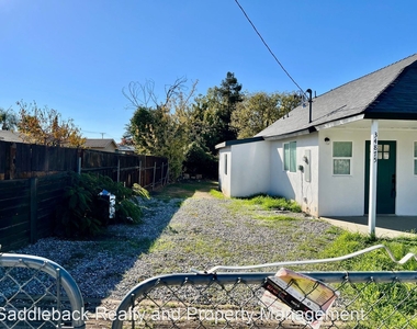 34875 Cedar Ave - Photo Thumbnail 14