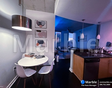 360 Nueces St Apt 1414 - Photo Thumbnail 4