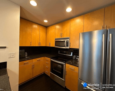 360 Nueces St Apt 1414 - Photo Thumbnail 6