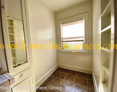 551-557 Rialto Ave - Photo Thumbnail 9