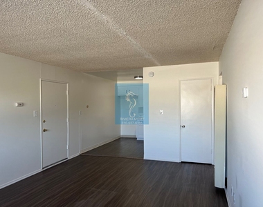 4111 Rosecrans Ave - Photo Thumbnail 7