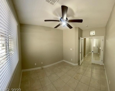 2665 Wood Sorrel Street - Photo Thumbnail 12