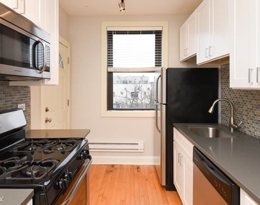 2319 N. Rockwell, Unit 3a - Photo Thumbnail 1