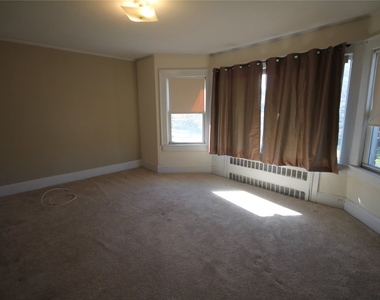 1733 Wantagh Avenue - Photo Thumbnail 5