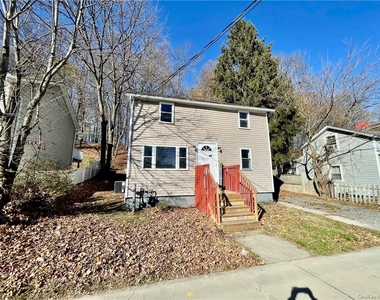 64 Wawayanda Avenue - Photo Thumbnail 1