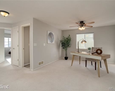 526 R Kim Drive - Photo Thumbnail 18