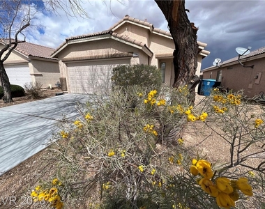 9584 Bandera Creek Avenue - Photo Thumbnail 0