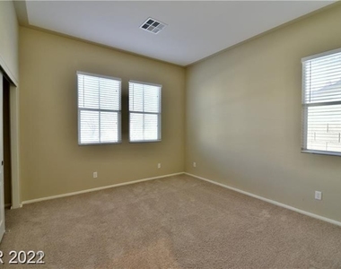 9425 Silent Oak Court - Photo Thumbnail 28