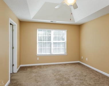 3157 Peartree Drive - Photo Thumbnail 6