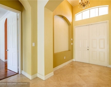 2275 Sw 185th Ave - Photo Thumbnail 13