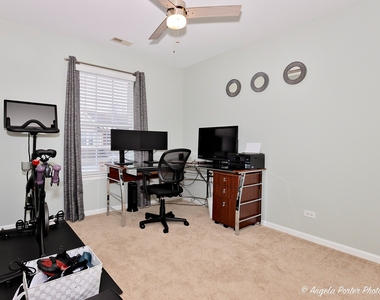 2272 Claremont Lane - Photo Thumbnail 23