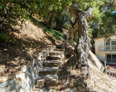 964 Old Topanga Canyon Road - Photo Thumbnail 37