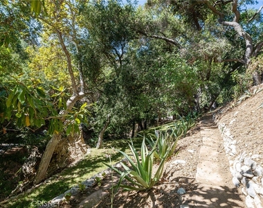 964 Old Topanga Canyon Road - Photo Thumbnail 38