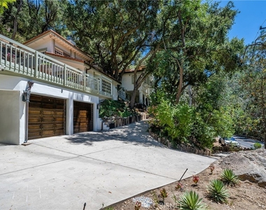 964 Old Topanga Canyon Road - Photo Thumbnail 4