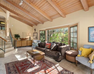 964 Old Topanga Canyon Road - Photo Thumbnail 18