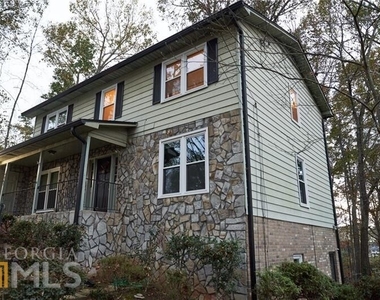 4065 Sussex Pl - Photo Thumbnail 1