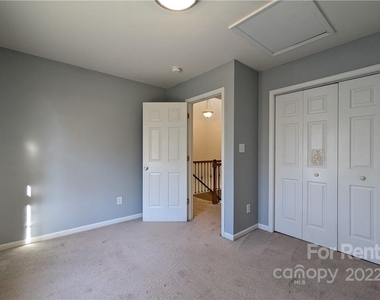 4619 Narayan Street - Photo Thumbnail 15