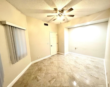 7914 Seville Place - Photo Thumbnail 18