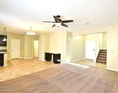 10318 Jolly Hill Avenue - Photo Thumbnail 6