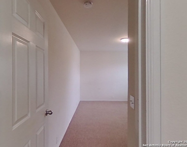 943 Tisbury Pkwy - Photo Thumbnail 34