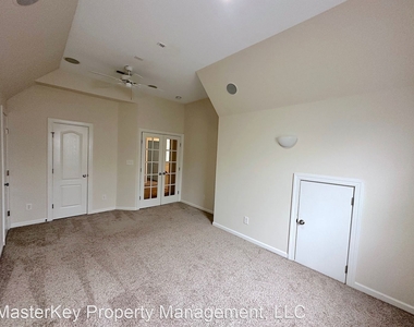 117 Bayless Ridge Ct - Photo Thumbnail 16