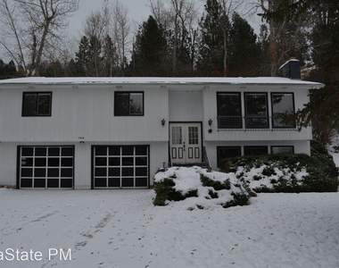 4606 Aspen Dr - Photo Thumbnail 2