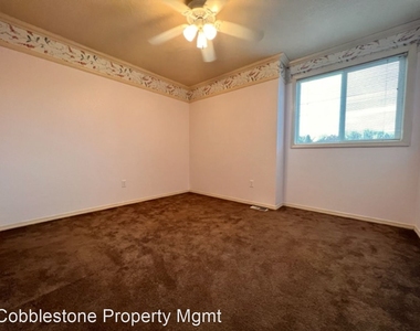 2100 N Amethyst Pl - Photo Thumbnail 22