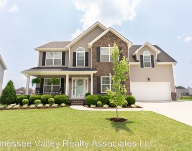 6104 Hollow View Ln - Photo Thumbnail 0