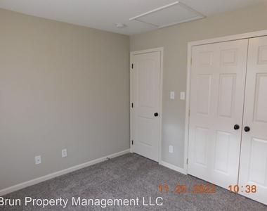 2313 Talbott Way - Photo Thumbnail 38