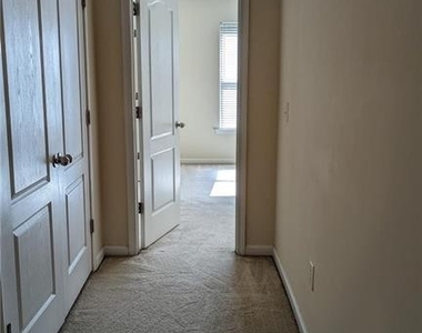 1720 Bayrose Circle - Photo Thumbnail 13