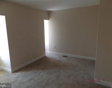 321 Kerlin St #2 - Photo Thumbnail 26