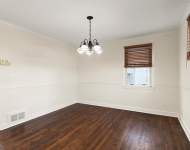 28 Laurel Pl - Photo Thumbnail 5